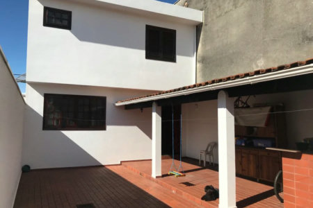 Casa à venda com 2 quartos, sendo 1 suíte,  em Lapa de Baixo, São Paulo, SP