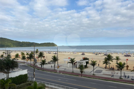 Apartamento à venda com 2 quartos, sendo 1 suíte,  em Boqueirão, Praia Grande, SP
