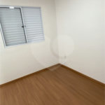 Apartamento à venda com 2 quartos, sendo 1 suíte,  em Jardim dos Manacás, Araraquara, SP