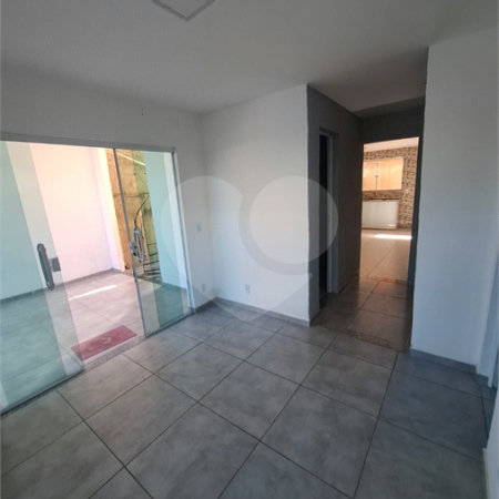 Casa para alugar com 4 quartos em Campo Grande, Rio de Janeiro, RJ