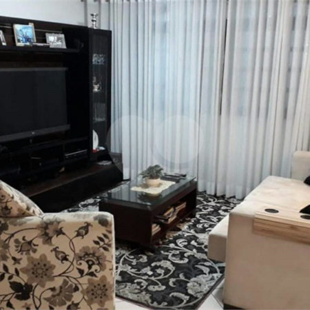 Casa à venda com 3 quartos, sendo 1 suíte, em Conjunto Residencial Vista Verde, São Paulo, SP