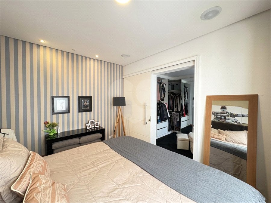 Casa à venda com 3 quartos, sendo 1 suíte, em Brooklin Paulista, São Paulo, SP