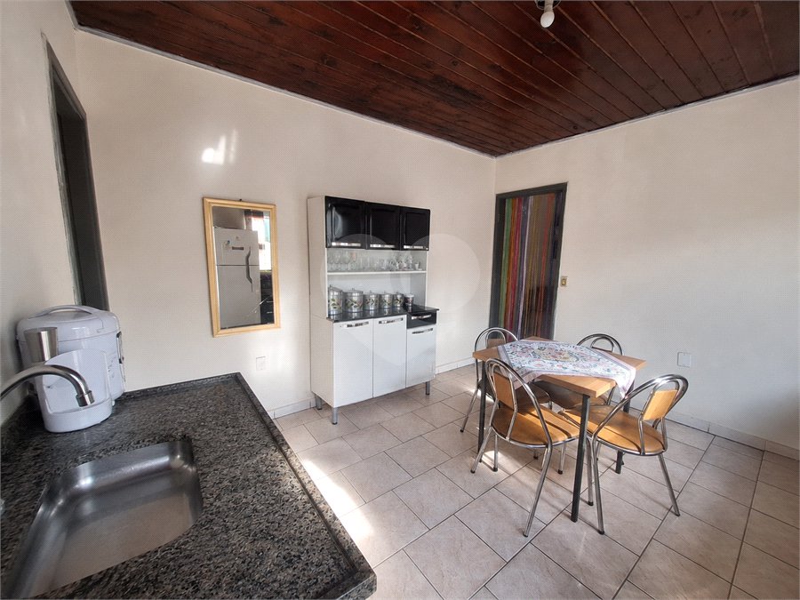 Casa à venda com 2 quartos em Vila Piedade, Itapetininga, SP