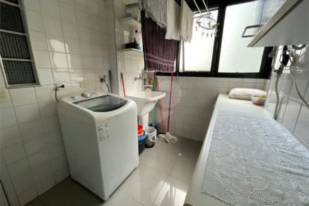 Apartamento à venda com 3 quartos, sendo 1 suíte,  em Lar São Paulo, São Paulo, SP