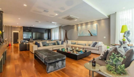 Casa à venda com 4 suítes em Horto, São Paulo, SP