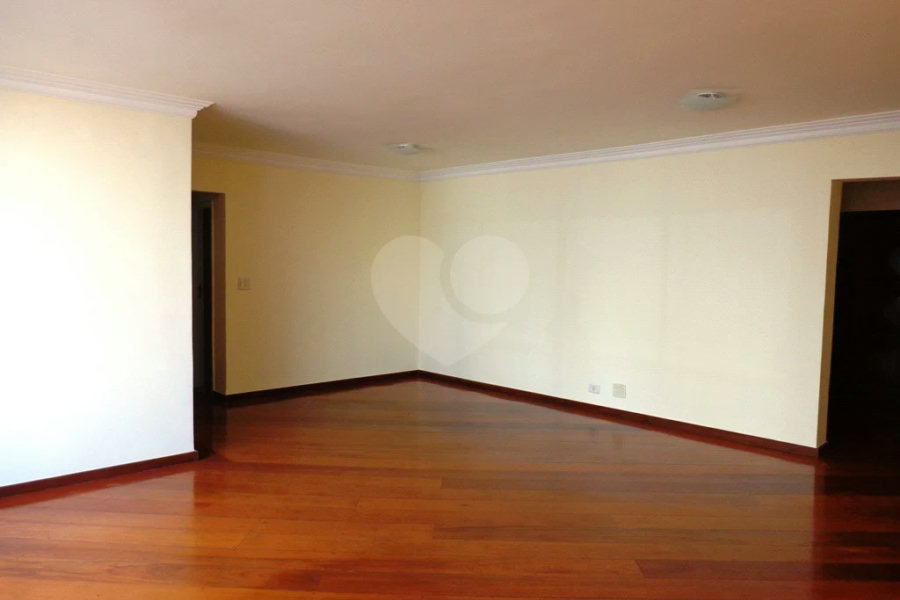 Apartamento à venda com 4 quartos, sendo 1 suíte,  em Santana, São Paulo, SP