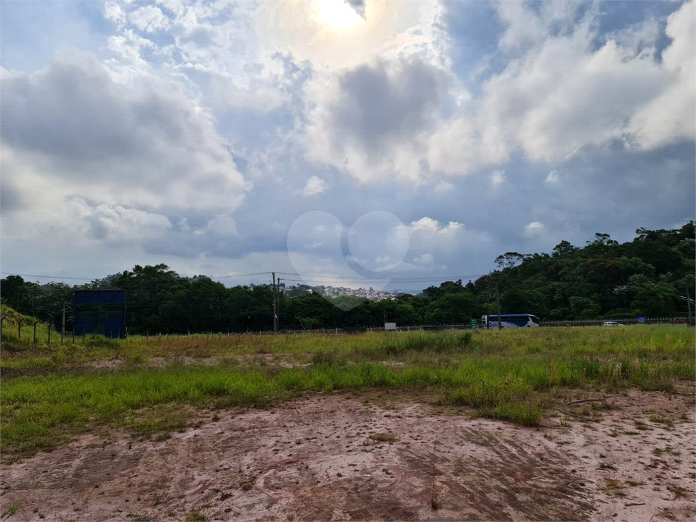 Terreno à venda em Fazenda Capelinha, Mogi das Cruzes, SP