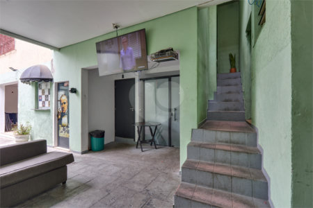 Casa à venda com 5 quartos, sendo 3 suítes, em Santo Amaro, São Paulo, SP