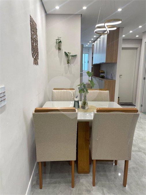 Apartamento à venda com 2 quartos em Parque Santa Rosa, Suzano, SP