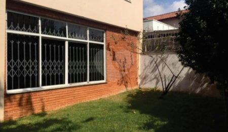 Sobrado à venda com 4 quartos, sendo 1 suíte,  em Parque Edu Chaves, São Paulo, SP