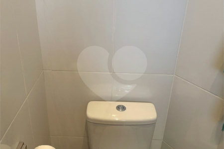 Casa à venda com 1 quarto no condomínio Chalom, São Paulo - SP