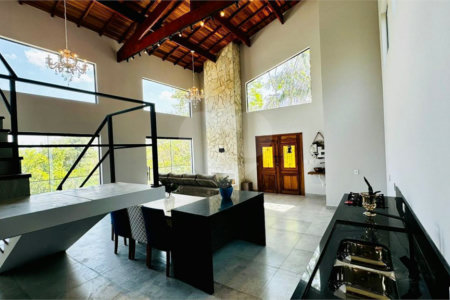 Casa à venda com 4 suítes no condomínio Associação Portal Ouro Verde, Atibaia - SP