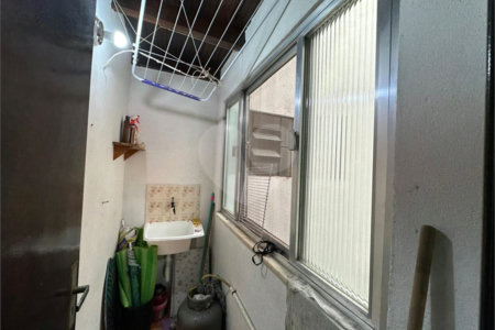 Casa em condomínio à venda com 2 quartos, sendo 1 suíte, em Ogiva, Cabo Frio, RJ