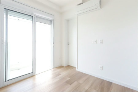 Apartamento à venda com 3 suítes em Vila Anastácio, São Paulo, SP