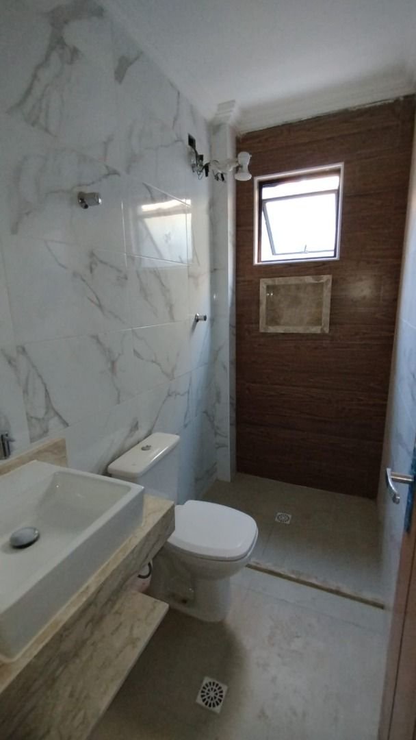 Casa com 3 dormitórios à venda, 100 m² por R$ 1.060.000,00 - Embaré - Santos/SP