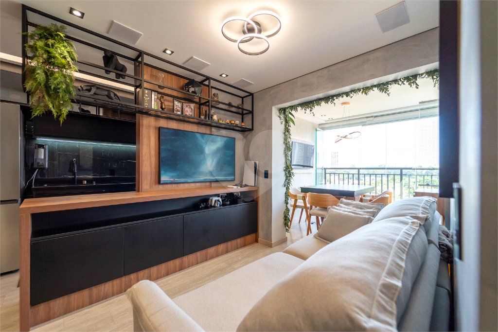 Apartamento à venda com 2 quartos, sendo 1 suíte, em Alto da Boa Vista, São Paulo, SP