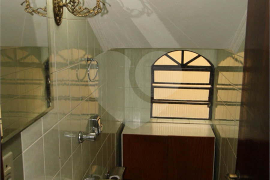 Sobrado à venda com 3 quartos, sendo 1 suíte,  em Vila Nova Mazzei, São Paulo, SP