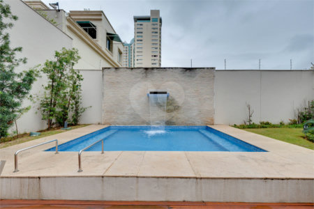 Apartamento à venda com 4 quartos, sendo 2 suítes, em Santo Amaro, São Paulo, SP