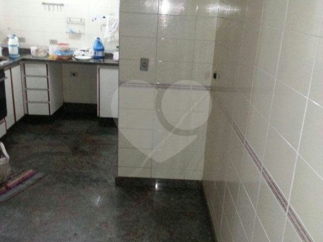Sobrado à venda com 4 quartos, sendo 1 suíte,  em Vila Nova Cachoeirinha, São Paulo, SP