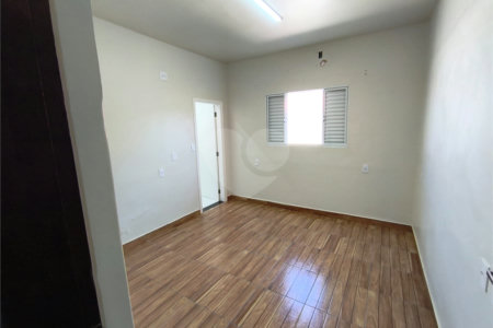 Casa à venda com 3 quartos, sendo 1 suíte,  em Vila Vendramini, Itapetininga, SP