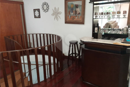 Casa à venda com 6 quartos, sendo 3 suítes,  em Tijuca, Rio de Janeiro, RJ