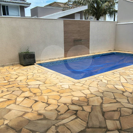 Casa à venda com 3 quartos, sendo 1 suíte, em Jardim Marabá, Itapetininga, SP