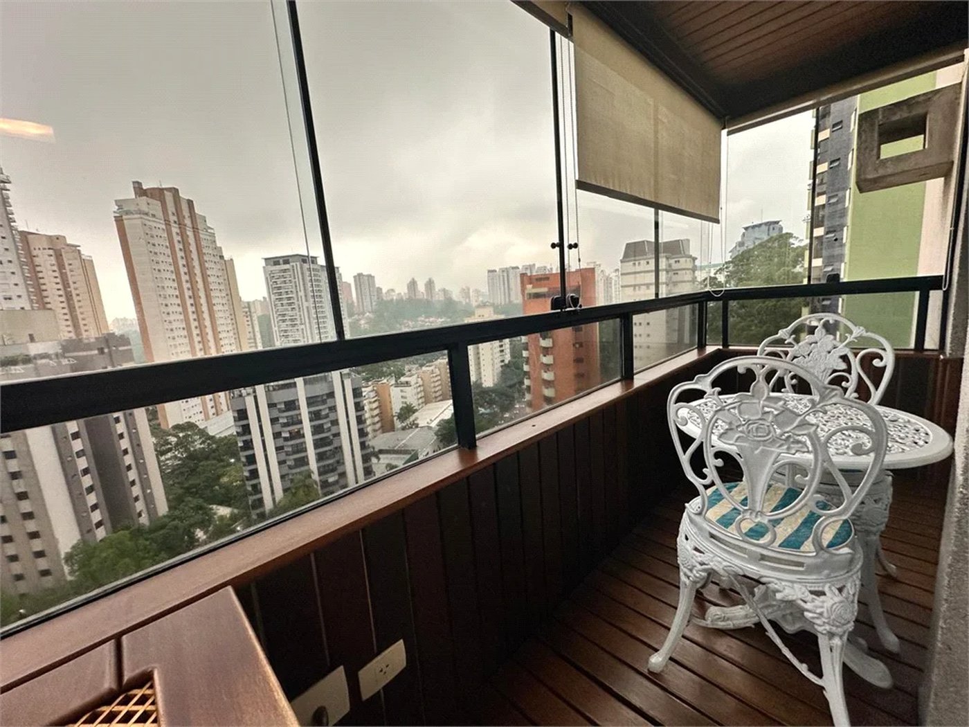 Apartamento à venda com 4 quartos, sendo 3 suítes, em Vila Andrade, São Paulo, SP