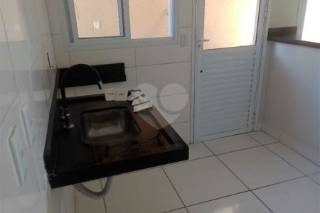 Casa à venda com 2 quartos no condomínio Villa Savoia, Sorocaba - SP