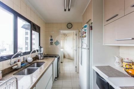 Apartamento à venda com 3 suítes em Vila Mascote, São Paulo, SP