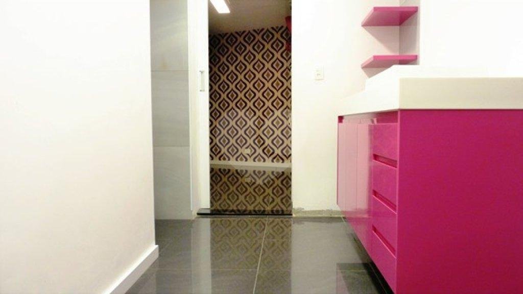 Sobrado à venda com 4 quartos, sendo 3 suítes, em Tremembé, São Paulo, SP