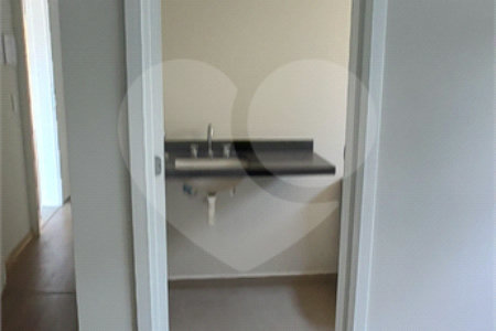 Casa à venda com 3 suítes no condomínio Reserva Ybyra, Atibaia - SP