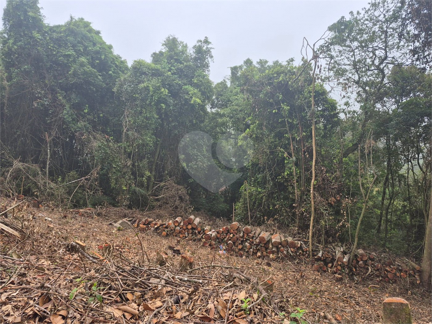 Terreno à venda no condomínio Parque Imperial da Cantareira, Mairiporã - SP