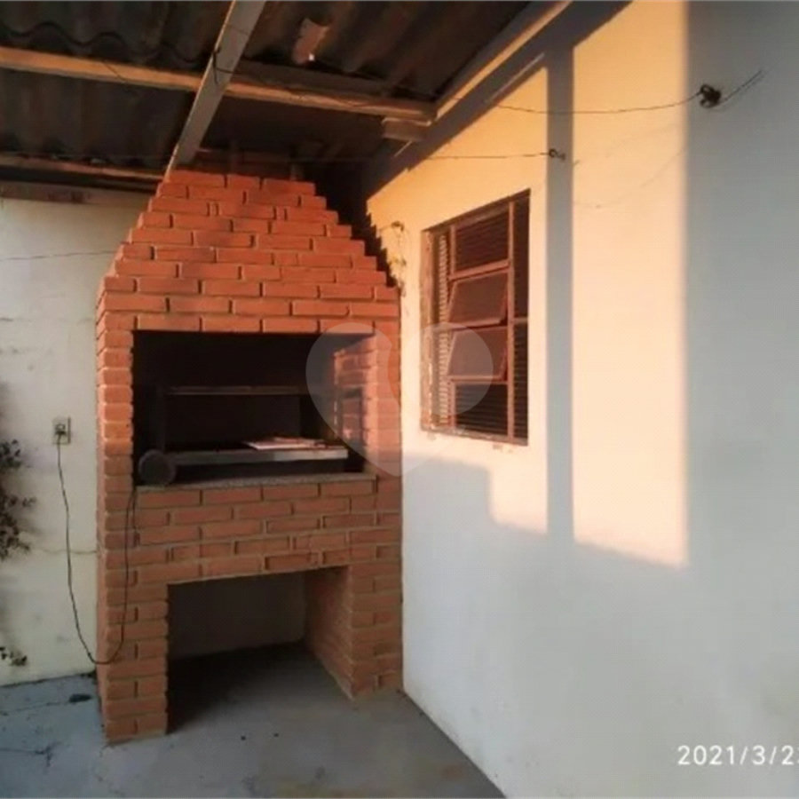 Casa à venda com 3 quartos em Jardim Maria, Itatiba, SP