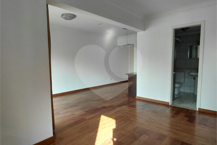 Apartamento à venda com 2 quartos em Vila Guarani, São Paulo, SP