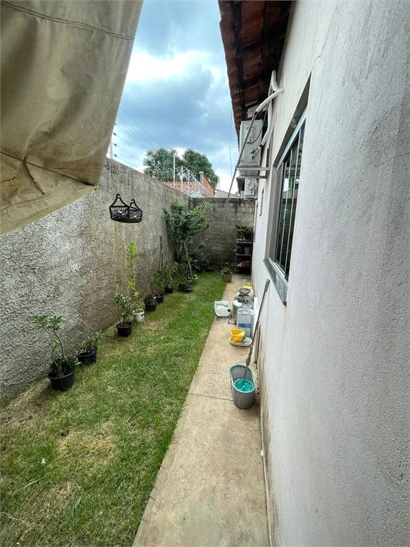 Casa à venda com 2 quartos, sendo 1 suíte, em São Luís, Balsas, MA