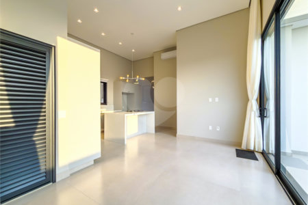 Casa à venda com 3 suítes no condomínio Residencial Dona Maria Candida, Indaiatuba - SP