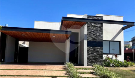 Casa à venda com 3 suítes em Residencial Village Damha III, Araraquara, SP