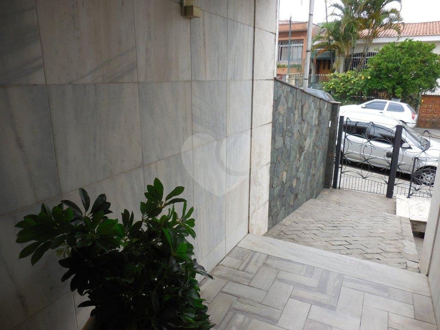 Casa à venda com 4 quartos, sendo 3 suítes, em Jardim Franca, São Paulo, SP