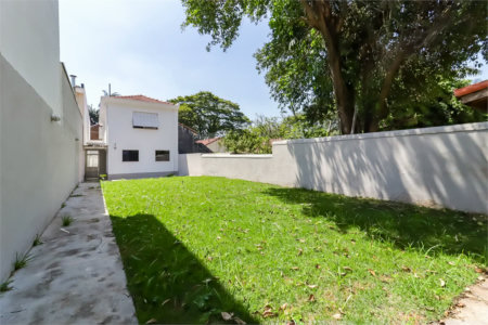 Casa à venda com 3 quartos, sendo 1 suíte, em Brooklin Paulista, São Paulo, SP