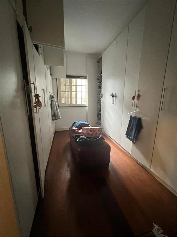 Casa à venda com 3 suítes no condomínio Fazenda Morumbi, São Paulo - SP