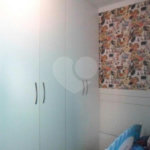 Casa à venda com 3 quartos, sendo 1 suíte,  no condomínio Fernandes, São Paulo - SP