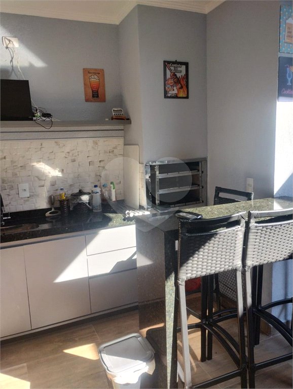 Casa à venda com 3 quartos, sendo 1 suíte, no condomínio Vilagio Vista Real, Paulínia - SP