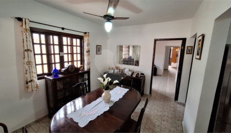 Casa à venda com 4 quartos no Centro, Peruíbe, SP