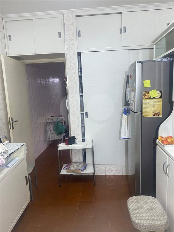 Sobrado à venda ou para alugar com 3 quartos, sendo 1 suíte, em Vila Carrão, São Paulo, SP
