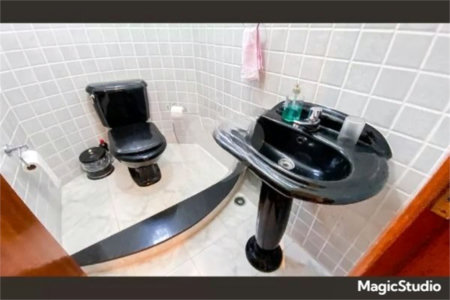 Casa com 540m² , 5 dormitórios , sendo 4 suítes , 10 vagas , à venda no bairro Jardim , em Santo André