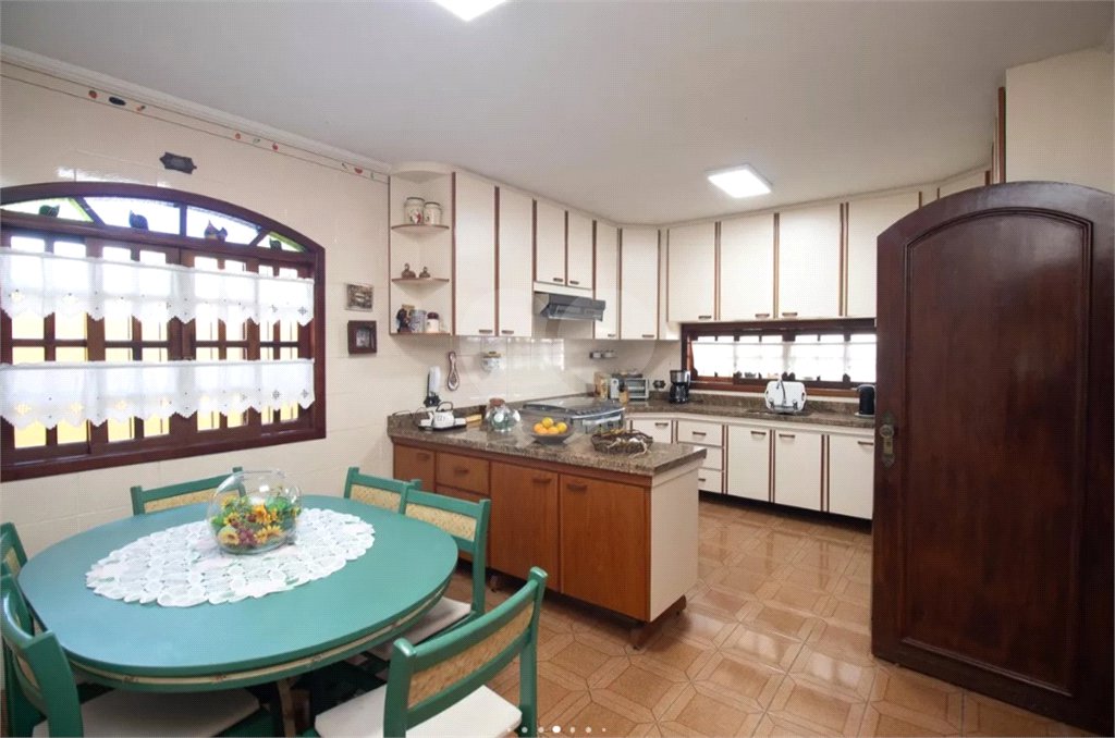Casa à venda com 4 suítes em Vila Medeiros, São Paulo, SP
