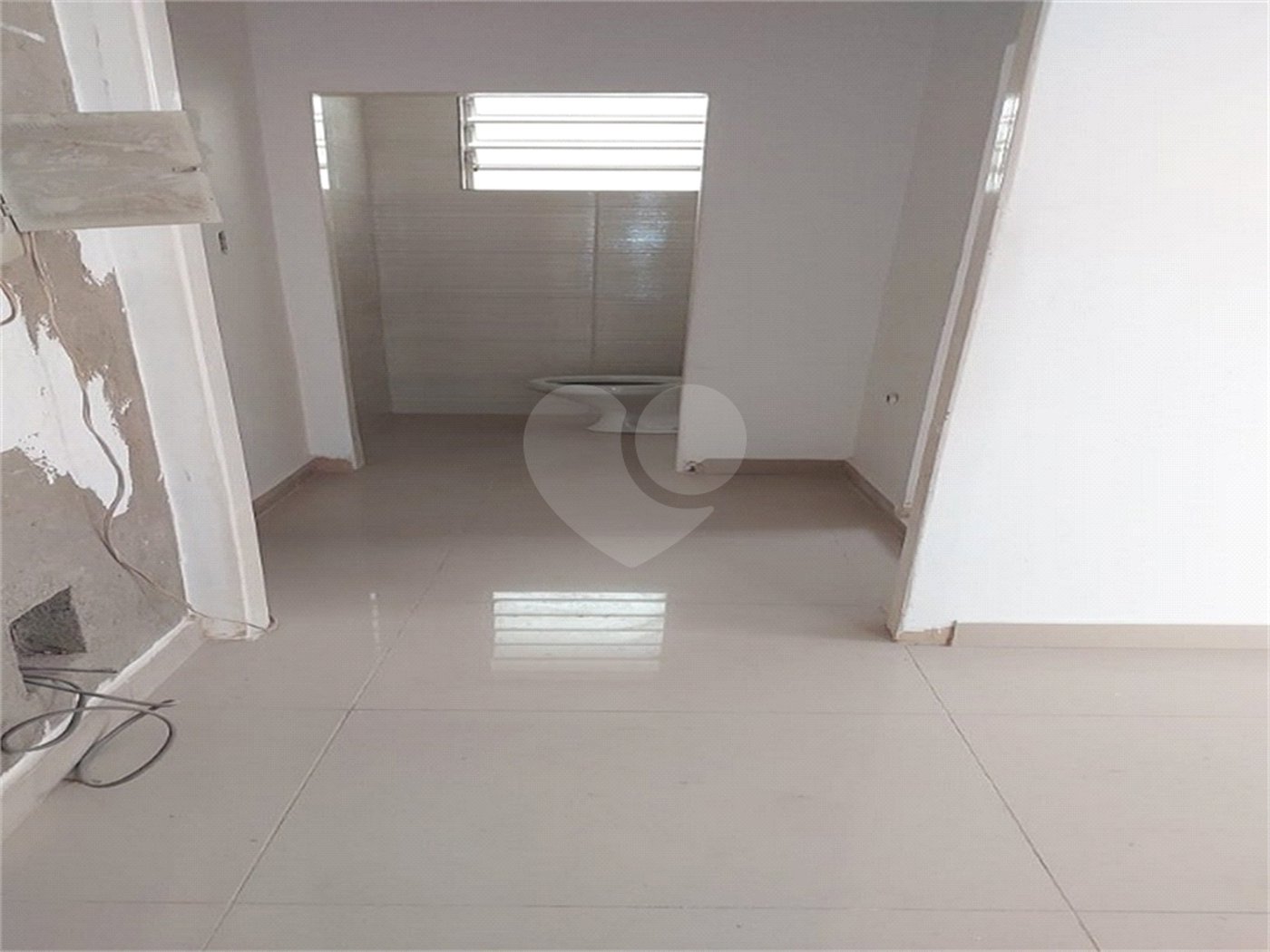 Sobrado à venda com 3 quartos, sendo 2 suítes, em Vila Paulicéia, São Paulo, SP