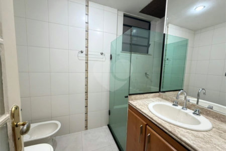 Apartamento à venda com 2 quartos, sendo 1 suíte, em Leblon, Rio de Janeiro, RJ