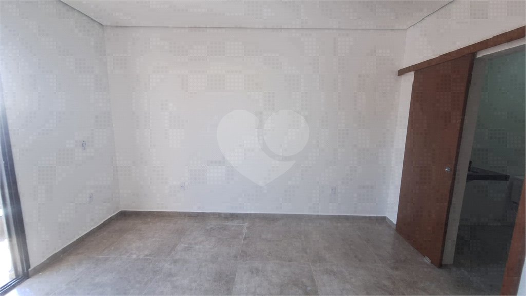 Casa de Vila à venda com 2 suítes em Wanel Ville, Sorocaba, SP
