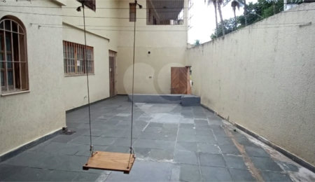 Sobrado para alugar com 3 quartos, sendo 1 suíte,  em Parque Maria Domitila, São Paulo, SP